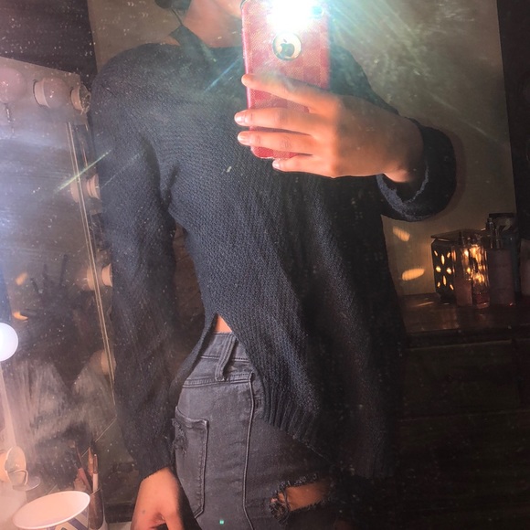 Sweater - Picture 2 of 3